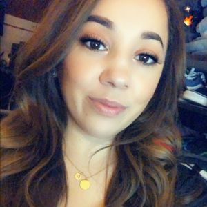 Meet your Posher, Lissette